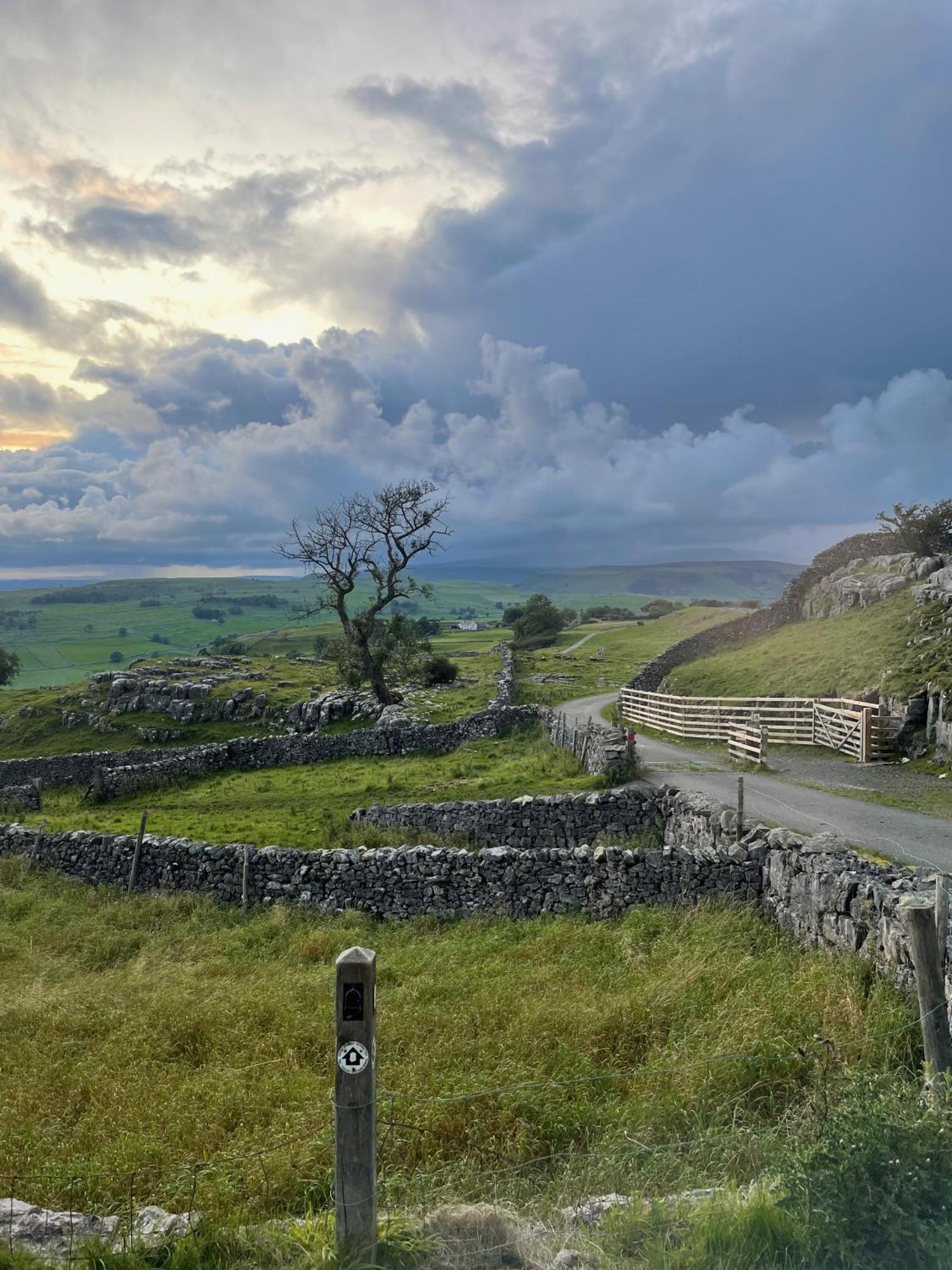 Bluebell In The Yorkshire Dales Holiday home Stainforth (North Yorkshire)